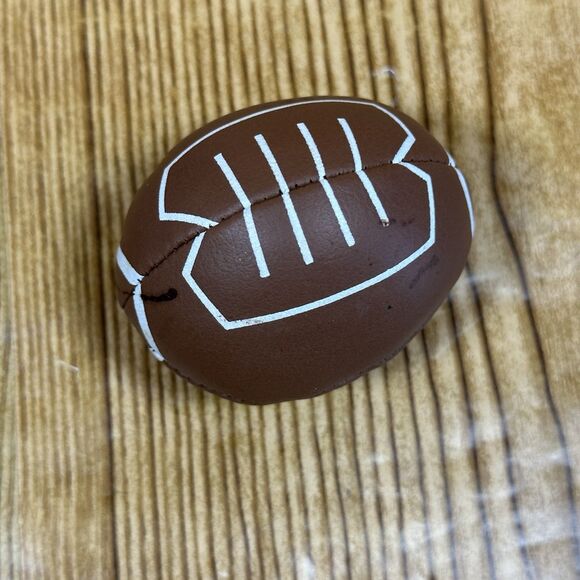 Tender Heart Treasures THT Cheerleader Bear THT Football‎ Bear Lot Of 3 1991 - Picture 6 of 16